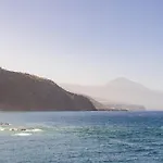 Zoraida Del Mar. *